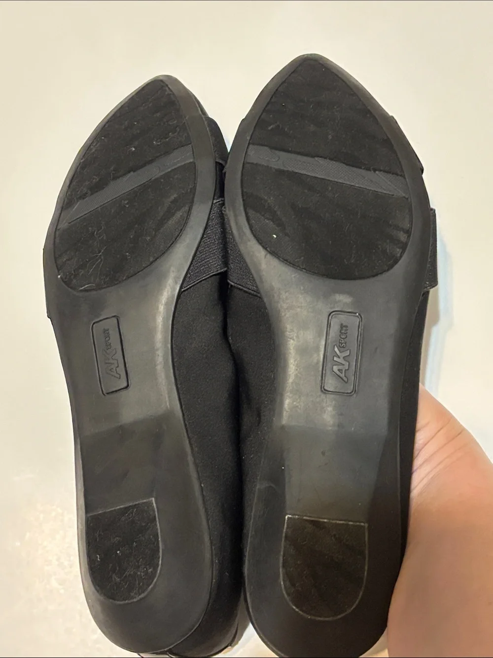 Anne Klein Black Pointed-Toe Cross-Strap Flats